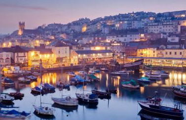 Plain Sailing 2 min walk to the harbour amazing location - Photo 16