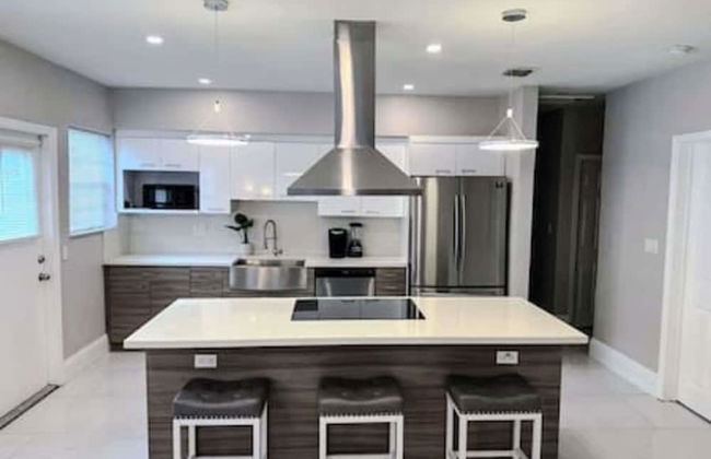 Hollywood Hideaway Luxe 3BR Escape - Foto 1