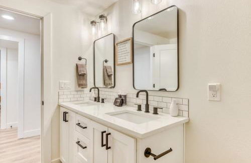 Vogel Vacation - Spacious Secluded, Hot Tub & Game Room - Foto 31