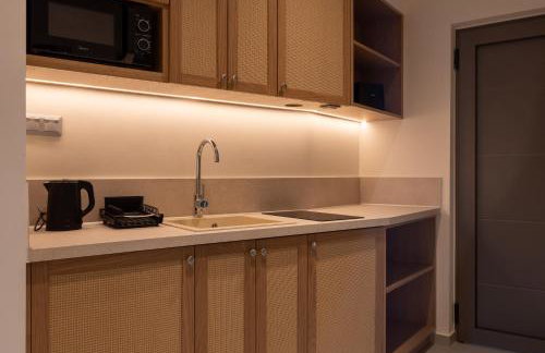 Elpis Studio Apartments - Photo 19