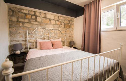 Apartments Mali Dvor Novigrad - Photo 42