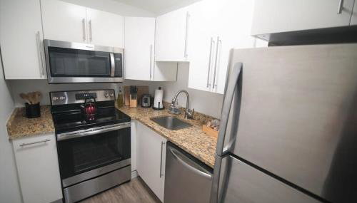 Walk to Everything From The Lofts Suite 306 - Foto 5