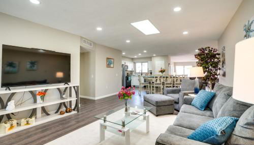 Golfers Oasis! 55 and Sun City West Retreat with Pool - Foto 2