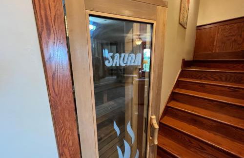 Slope side 8 BR at Sanctuary Majestic Mountain Top Estate 4800 square feet of quality sleeps 16 - Foto 39