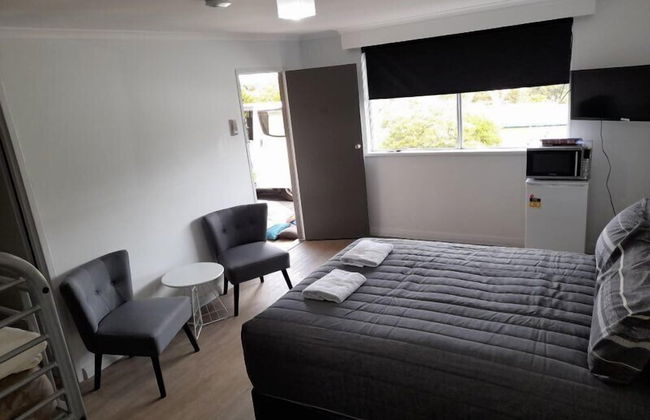 Limestone Coast Tourist Park - Photo 40