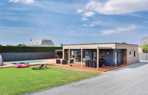 Gorgeous Home In Créances With Wifi - Foto 12