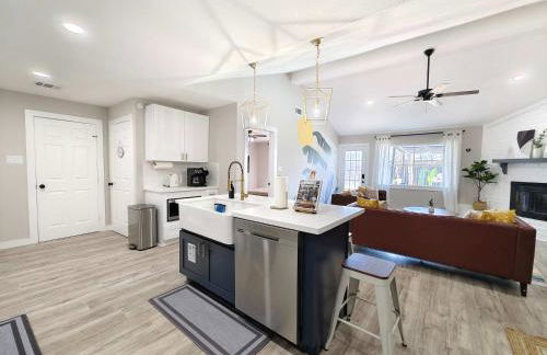 Sageview Cottage - 4 BDR with Pool Pet Friendly - Foto 34