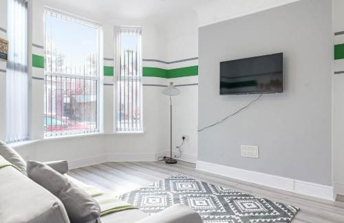 Contractor Luxury Home - Long Stays - 4 Bedrooms - Sleep 8 - Zip & Link Beds - Ultra Fast WiFi - Free Parking - Foto 26