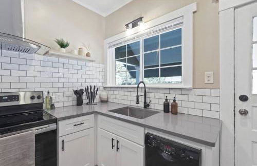 Stunning Craftsman Home in Manito FREE parking - Foto 21