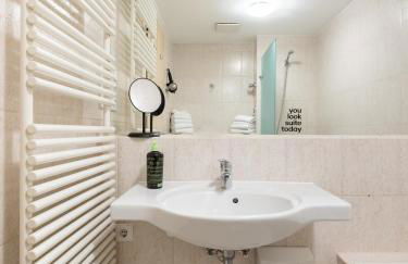 Flower's Berlin by Limehome - Digital Access - Foto 92