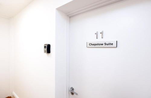 New Lodge Studios with Full Kitchen and Parking - Foto 28