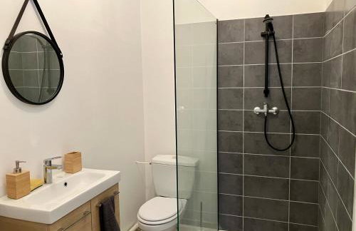 T2 Le Moderne • Netflix • Parking • Gare - Foto 8