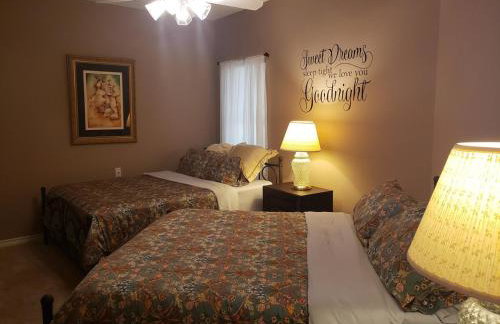 Fully furnished lakefront Retreat - Foto 24