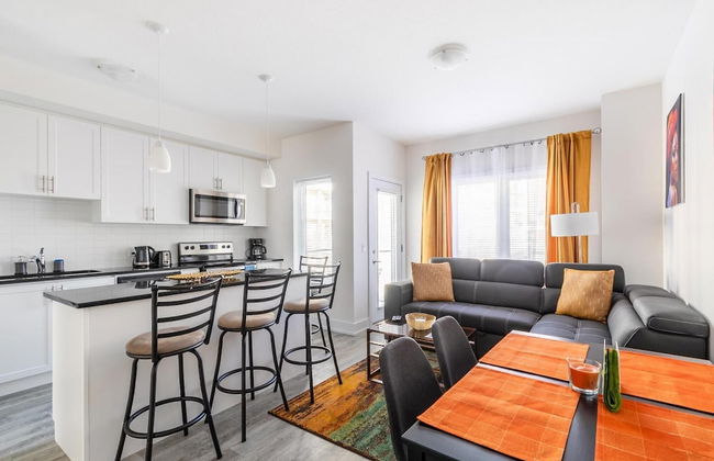 4BR 3BA Townhouse on Lake Ontario Free Parking Gym - Foto 27