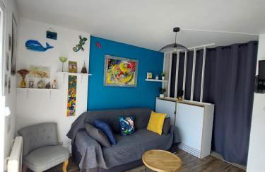 Appartement 2 personnes, superbe vue montagne, exposé sud, Résidence très calme, parking - Foto 1