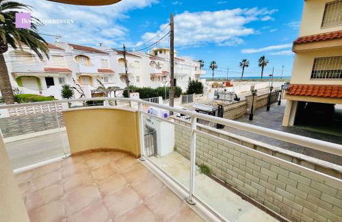 Primera Línea de playa Voramar BookApartments - Foto 1
