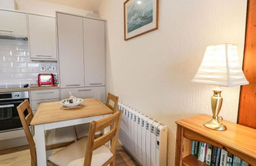 1 South Snowdon Wharf - Photo 8