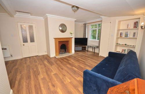 The Sheriff House - Beautiful large property in Wroxham, perfect for family holidays - Photo 12