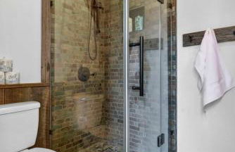 Cozy Mountain Retreat with Hot Tub & Fire Pit - Foto 48