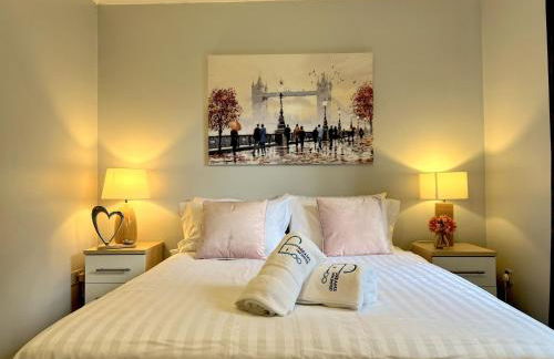 18PG Dreams Unlimited - Budget Flat w free parking - Slough Windsor Heathrow - Foto 32