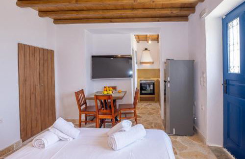 Epavlis Petrou Siwtou - Foto 31