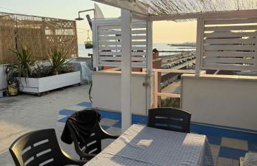 L'Isola che non c'è - Photo 1