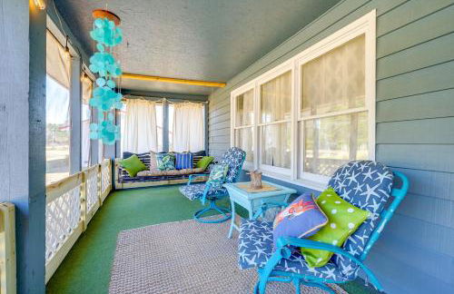 Surf City Spring Escape with Fire Pit - Foto 2