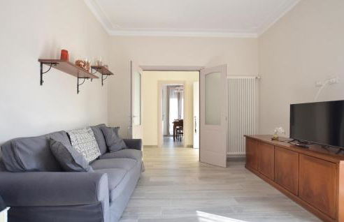 Beautiful Apartment In Piano Di Mommio - Foto 3