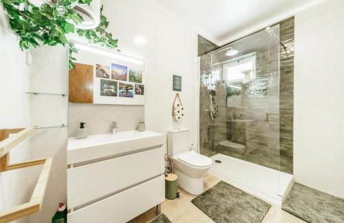 Entre Vales Refúgio Penhas da Saúde - Foto 3