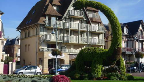 Plazza front de Mer - Photo 5