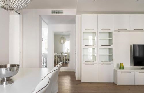 Pure White - by MyHomeInComo - Photo 16