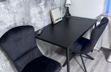 Brand-New Renovated Studio Apartment - Foto 8