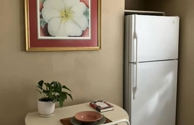 Cozy and Private Retreat - Photo 4