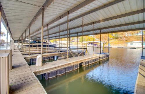 Deck and Boat Dock Lakefront Cabin in Eucha! - Foto 23