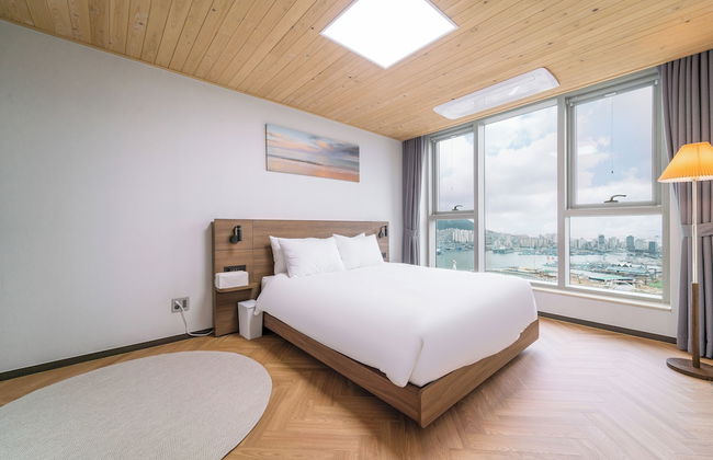 Le collective Busan station - Foto 29