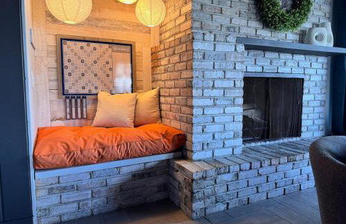 Waterfront Home with Arcade, MassageChair, Firepit, Infinity Game Table - Foto 54