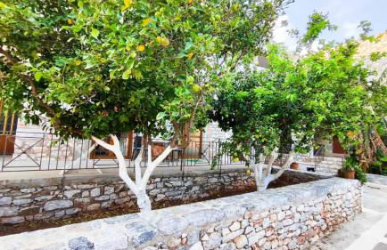 TRADITIONAL HOUSE ALEPIS IN AREOPOLIS - Foto 12