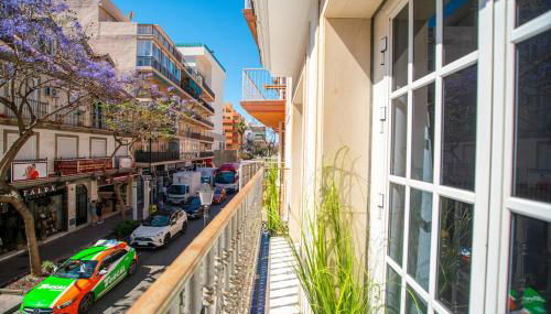 High-End Boutique Executive Apartment - Fuengirola Center - Photo 5