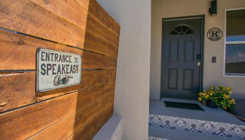 Speakeasy Suite at ArnoTriplex-Close to Downtown-Pet Friendly! - Foto 2