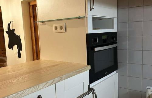 Appartement typique 75m², 2 chambres, balcon, face au télésiège, parking, proche front de neige. - FR-1-595-92 - Foto 6