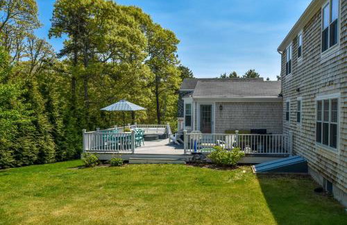 Spacious w Basketball Court & Playground - Foto 28