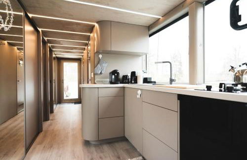 Deine schwimmende Auszeit auf dem Wasser - Festlieger Hausboot Tortuga - Foto 15