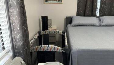 Spacious Home Minutes to the Beach - Foto 3