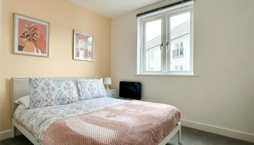 Luxury 2 Bedroom City Centre Apartment - Secure Parking - Amazing location! - Foto 3