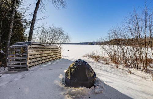 Gateway to Acadia! Green Lake Home with Hot Tub - Foto 25