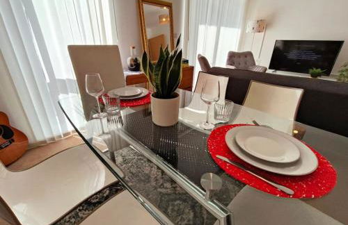 Issara Apartments 49 - Great location & Private Parking - Foto 5