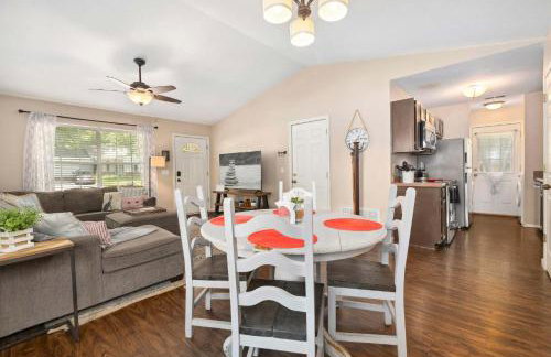 Cozy Cottage-3 mi to UofA-4 mi to DT - Foto 4