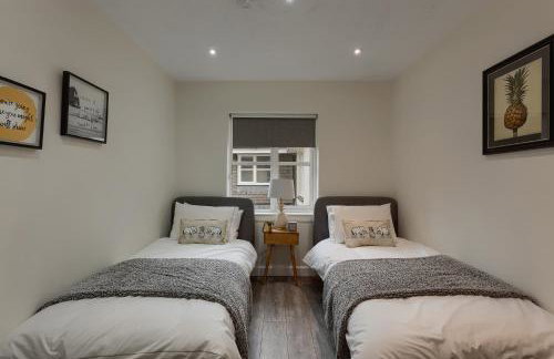 3 bedroom Windsor Garden apartment by Gleneagles - Foto 9