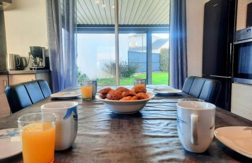 Les Merisiers - Maison moderne avec jardin - Foto 12