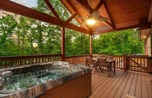 Teal's Treasure - Secluded Lakeside Cabin for 8 - Foto 3